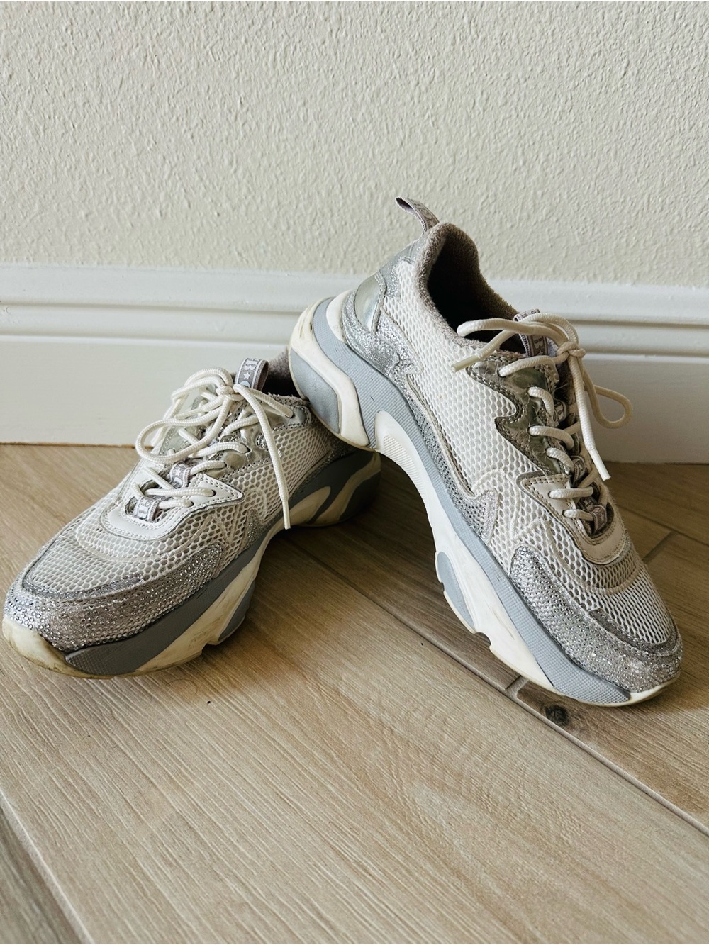 Gianni Bini Sparkle Sneakers